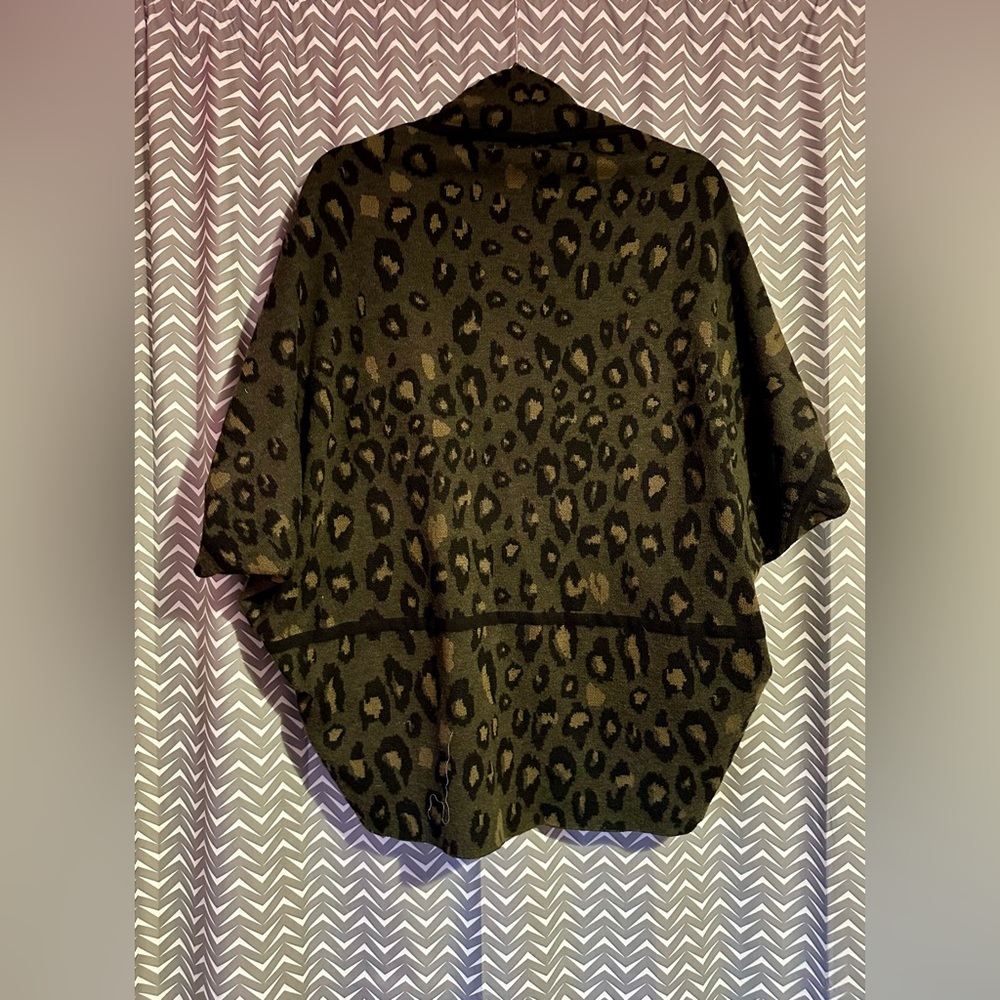 Anthropologie / Akemi + Kin | Terra Leopard Kimono Cardigan, one size - Picture 6 of 9